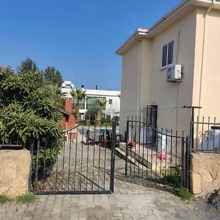 Paparas Villa Karavas (Northern Cyprus)